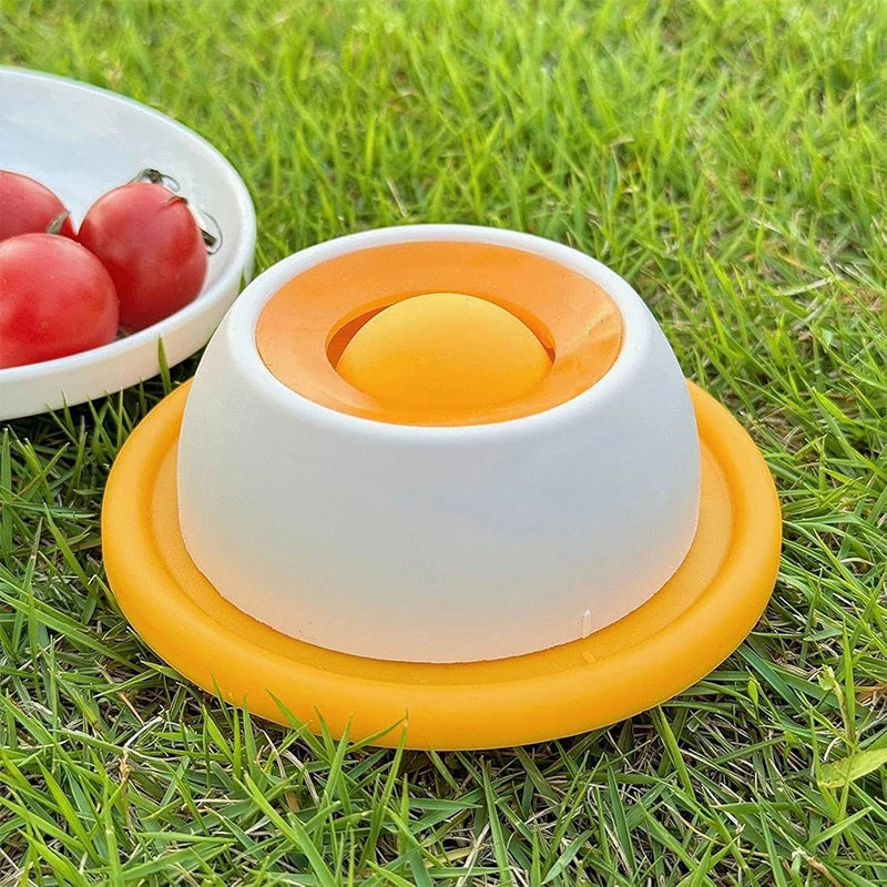 NeW Yogurt Licking Plate Antispill Cat Teasing Slow Feeder Interactive Snack Bowl Dog Bite Resistant Slow Food Plate Licking Mat